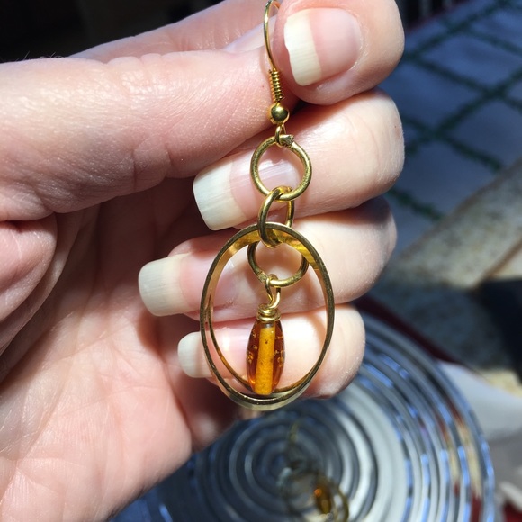 Gold and Amber Dangle Earrings - Picture 2 of 8